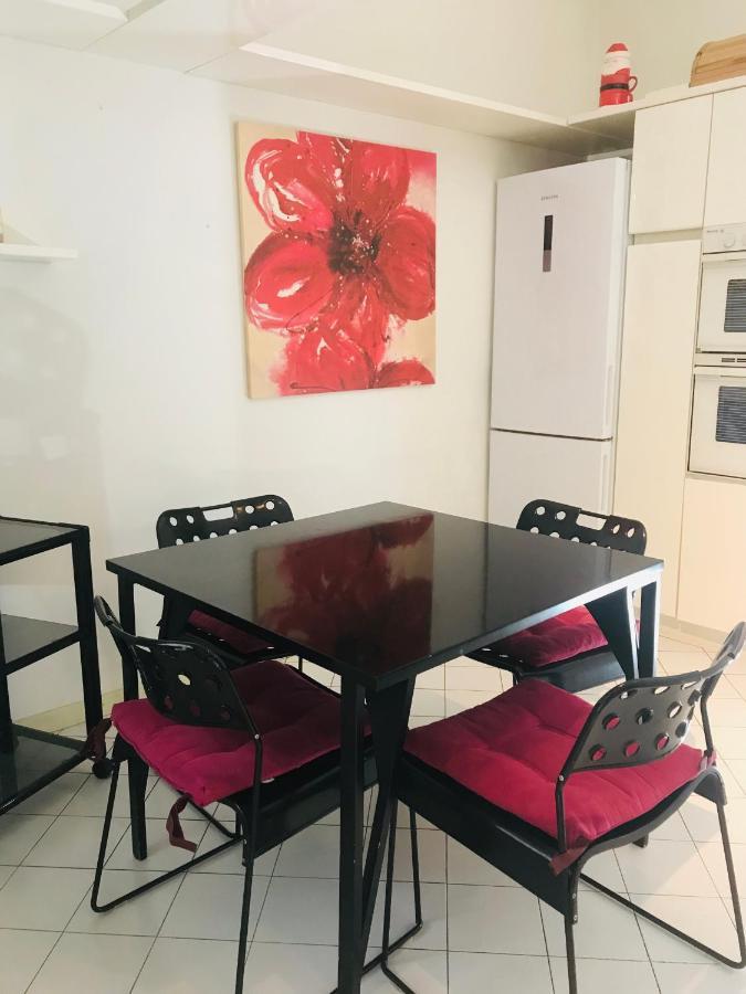 A Casa Di Sandro. Spazioso Appartamento Citycenter Padova Eksteriør billede