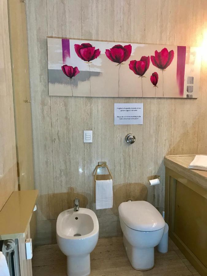 A Casa Di Sandro. Spazioso Appartamento Citycenter Padova Eksteriør billede